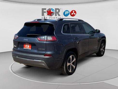 Used 2020 Jeep Cherokee Limited FWD image 5
