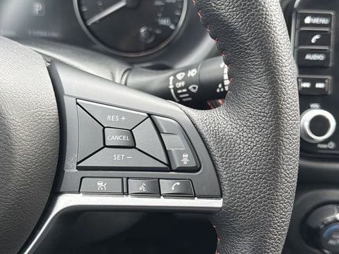 Certified 2024 Nissan Kicks SR image 12