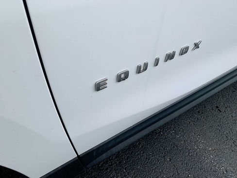 Certified 2018 Chevrolet Equinox LS AWD/4WD image 29