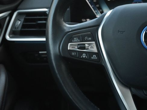 Used 2023 BMW i4 eDrive40 RWD image 19