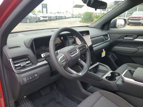 New 2026 GMC Terrain Elevation w/ Black Edition FWD image 7