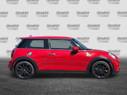 Used 2018 MINI Cooper S FWD image 3
