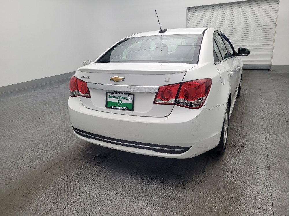 Used 2016 Chevrolet Cruze LT w/ Sun And Sound Package FWD image 7