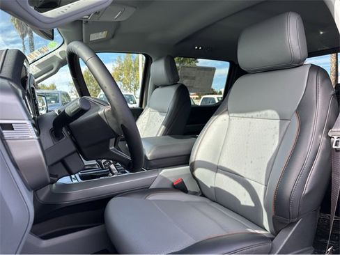 New 2025 Ford F150 Lariat w/ Equipment Group 501A Mid image 12