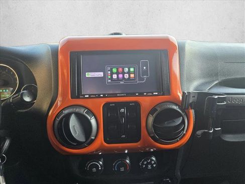 Used 2015 Jeep Wrangler Unlimited Sport w/ Quick Order Package 24S image 18