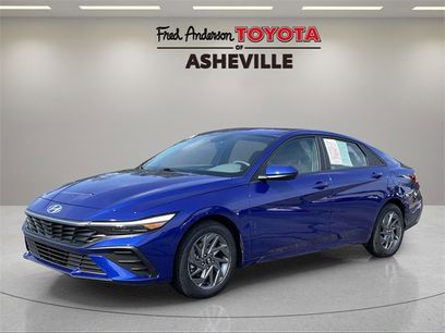 Used 2024 Hyundai Elantra SEL