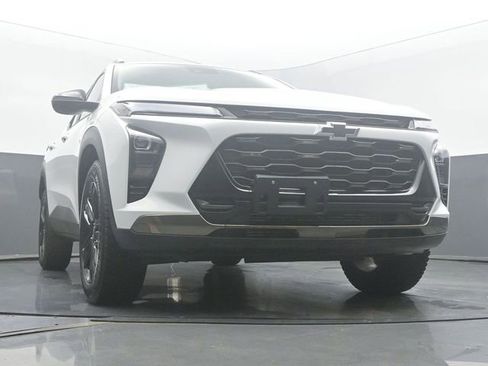 Used 2025 Chevrolet Trax ACTIV FWD image 51