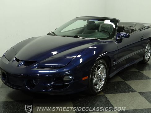 Used 2001 Pontiac Firebird Trans Am RWD image 18