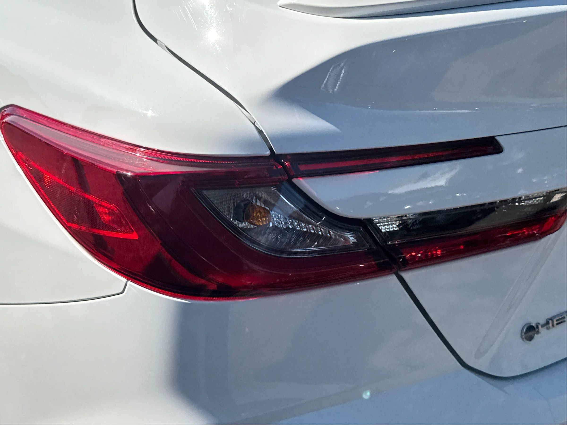 Used 2025 Toyota Camry LE FWD image 25