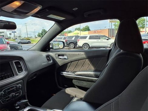 Used 2023 Dodge Charger SXT image 17