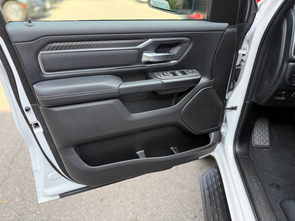 New 2026 RAM 1500 Big Horn AWD/4WD image 19