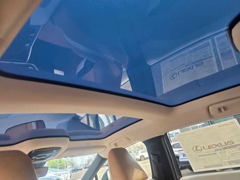 New 2026 Lexus RZ 350e 2WD image 22