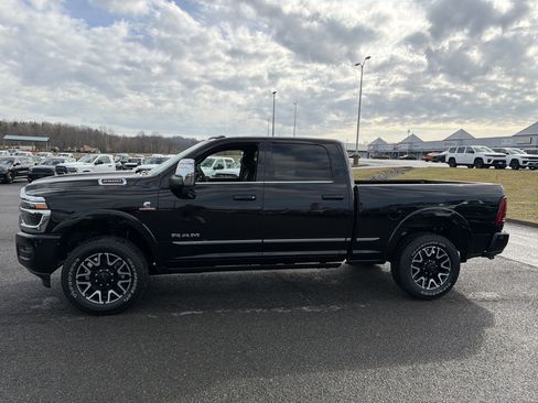 New 2026 RAM 2500 Limited AWD/4WD image 10