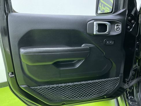 Used 2019 Jeep Wrangler Rubicon w/ LED Lighting Group image 17