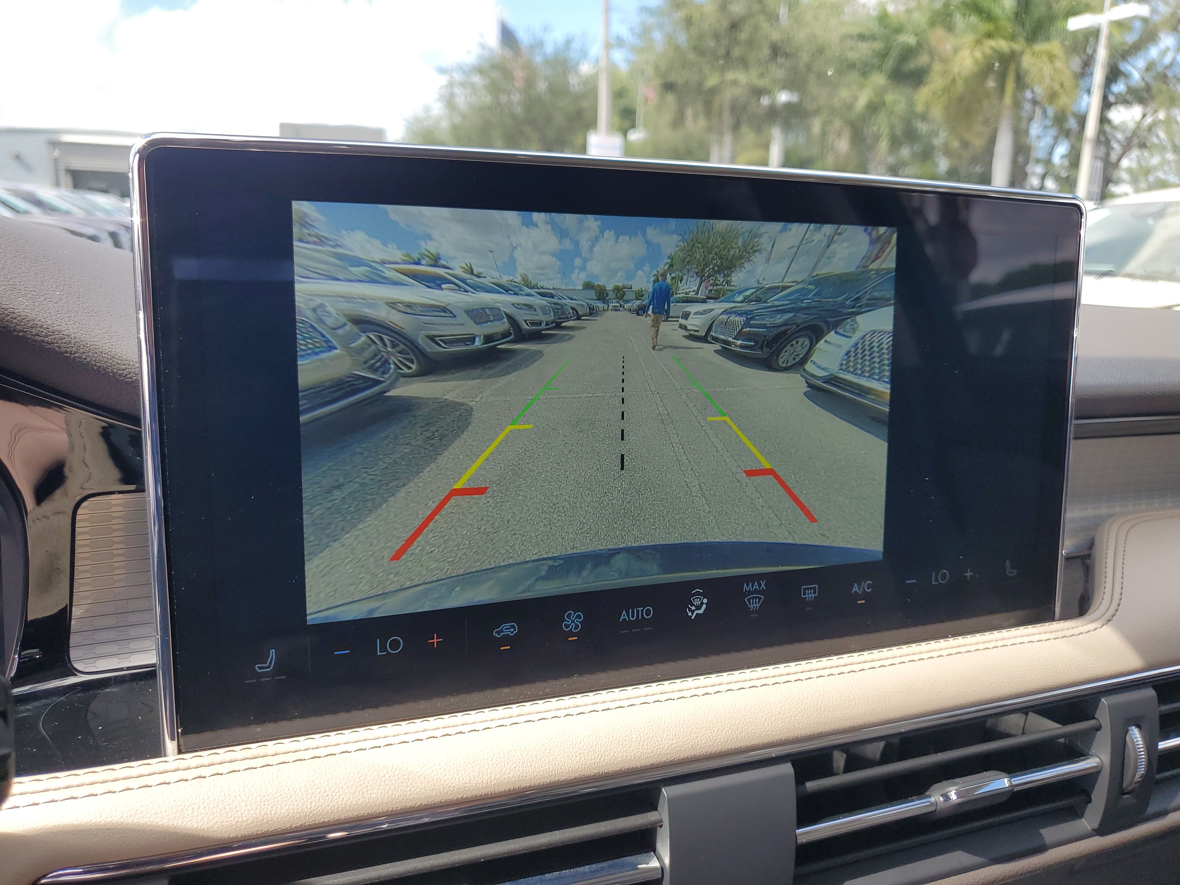 Used 2024 Lincoln Corsair FWD image 22