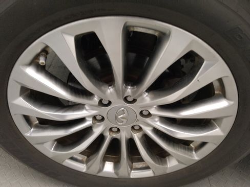 Used 2015 INFINITI QX80 2WD w/ Deluxe Technology Package image 31