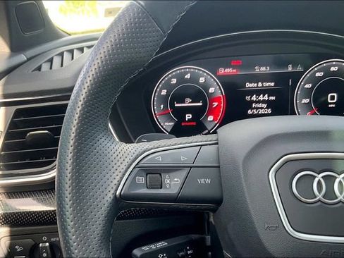 Used 2024 Audi SQ5 Prestige w/ Prestige Package AWD/4WD image 21
