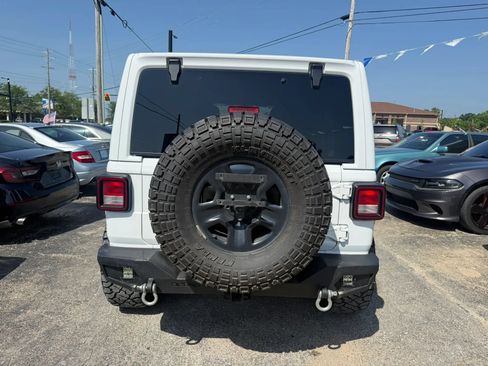 Used 2021 Jeep Wrangler Unlimited Sport AWD/4WD image 5
