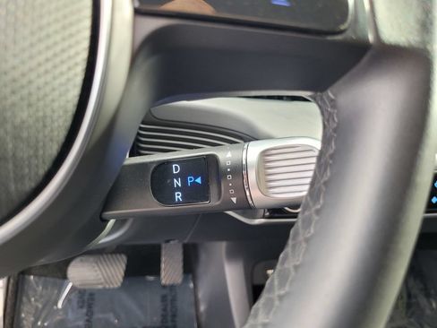 Used 2024 Hyundai Ioniq 5 SE RWD image 23