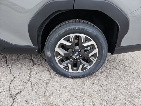 New 2026 Subaru Forester Premium AWD/4WD image 39