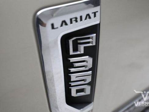 Used 2018 Ford F350 Lariat w/ Lariat Ultimate Package image 11