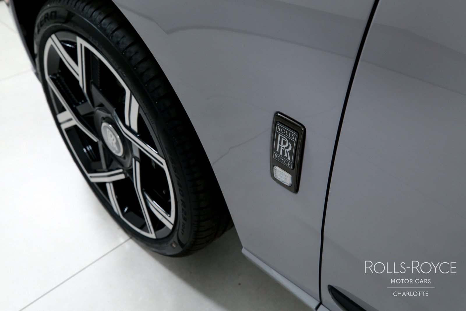 New 2027 Rolls-Royce Cullinan Black Badge AWD/4WD image 47