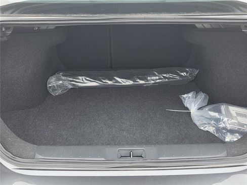 Used 2025 Nissan Sentra S FWD image 31