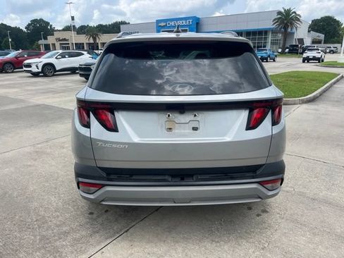 Used 2025 Hyundai Tucson SEL FWD image 5