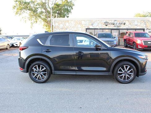 Used 2018 MAZDA CX-5 Touring w/ Preferred Equipment Package AWD/4WD image 8