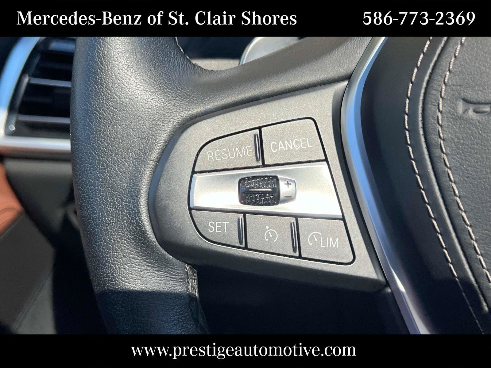 Used 2023 BMW X5 xDrive40i w/ Premium Package AWD/4WD image 34