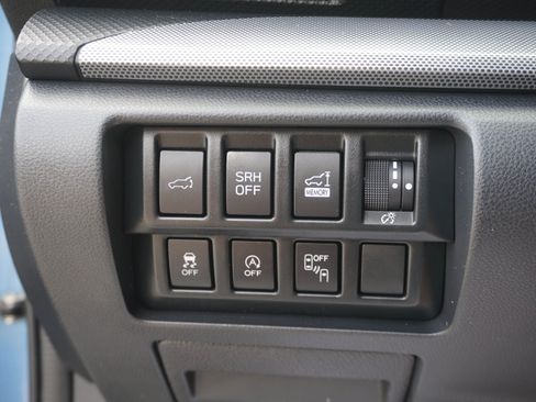 Used 2021 Subaru Forester Limited AWD/4WD image 17