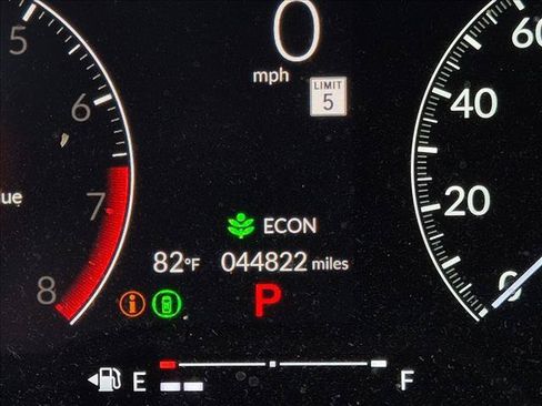 Used 2025 Honda Civic Sport image 14