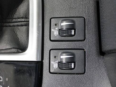 Used 2018 Toyota Highlander XLE AWD/4WD image 37