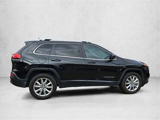 Used 2014 Jeep Cherokee Limited w/ Luxury Group video 4