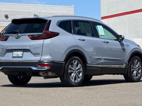 Used 2022 Honda CR-V Touring image 2