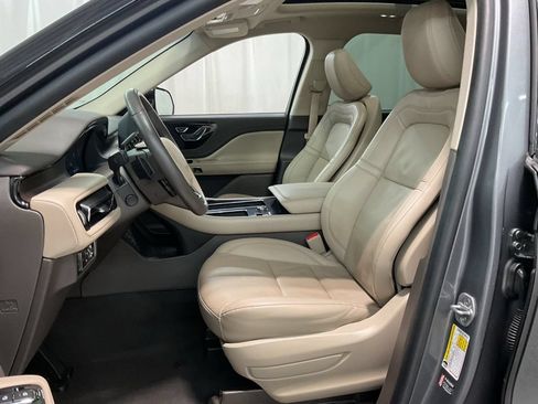 Used 2022 Lincoln Aviator Reserve w/ Equipment Group 201A AWD/4WD image 19