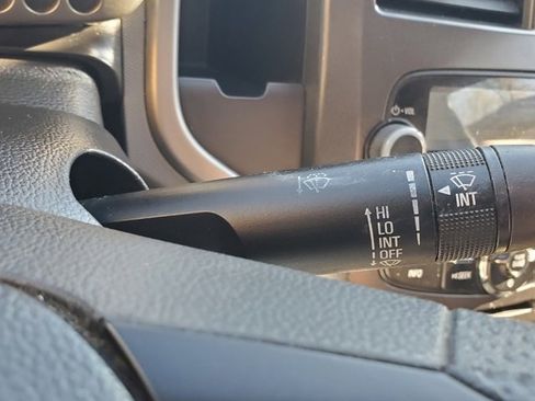 Used 2013 Chevrolet Sonic LT image 24