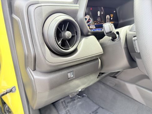 Used 2024 Chevrolet Colorado Trail Boss w/ LPO, Dark Essentials Package AWD/4WD image 30