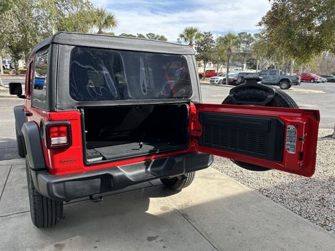 New 2025 Jeep Wrangler Sport S image 9