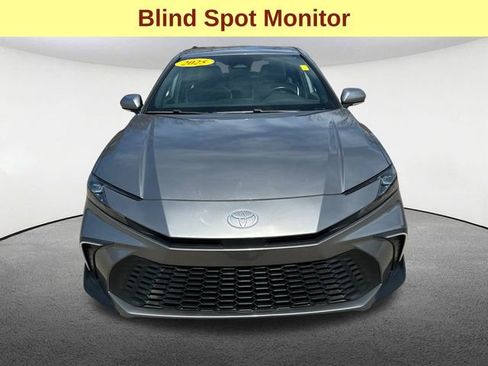 Certified 2025 Toyota Camry SE w/ Convenience Package FWD image 4