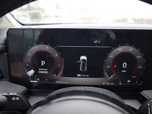 Certified 2025 Nissan Kicks SR image 22