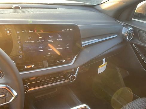 New 2026 Chevrolet Equinox LT image 22