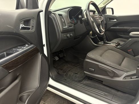 Used 2020 GMC Canyon SLE w/ Trailering Package AWD/4WD image 13