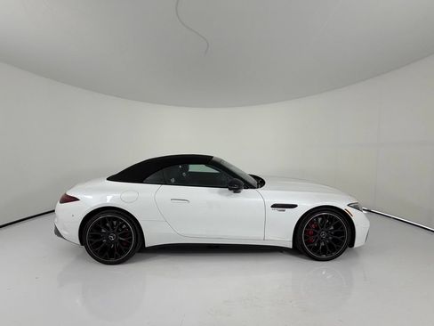Used 2022 Mercedes-Benz SL 55 AMG 4MATIC image 8