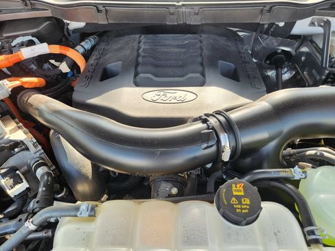Used 2023 Ford F150 Lariat w/ Trailer Tow Package AWD/4WD image 30