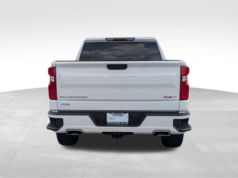 Used 2025 Chevrolet Silverado 1500 RST w/ Z71 Off-Road Package AWD/4WD image 5