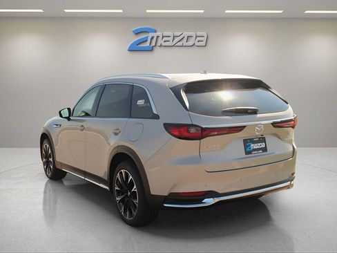 Used 2025 MAZDA CX-90 Plug-In Hybrid w/ Premium Plus image 3