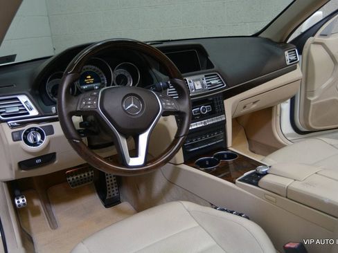 Used 2014 Mercedes-Benz E 550 Cabriolet image 11