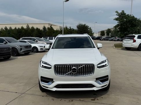 Used 2024 Volvo XC90 T8 Plus w/ Protection Package Premier AWD/4WD image 2