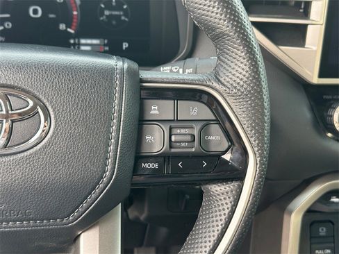 Used 2024 Toyota Tundra Limited image 12